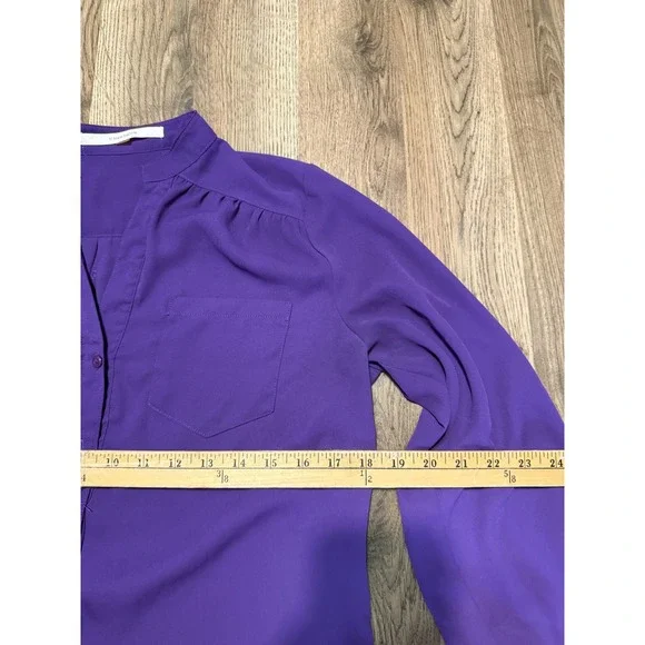 41 Hawthorn Purple Split Neck Button Front 3/4 Sleeve Blouse Size Medium - Picture 7 of 11